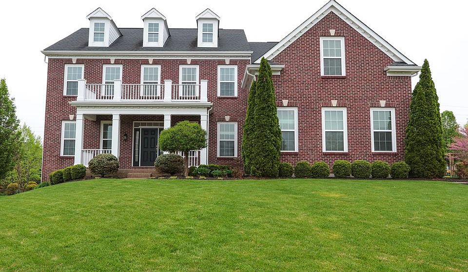 1st image of 3587 Carmelle Woods Dr