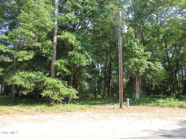 3406 Marina Drive SE, Bolivia, NC 28422