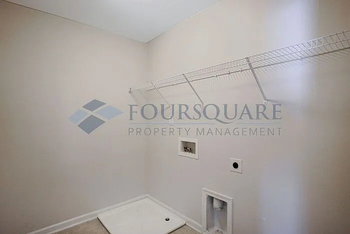 107 Cross Country Way — Photo 30
