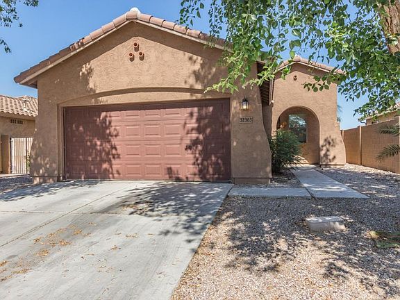 3rd image of 32363 N Hidden Canyon Dr