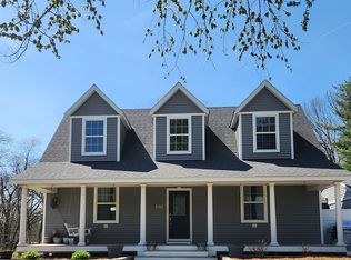 455 Pakey Rd, Springfield, IL 62712