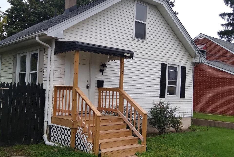 1st image of 117 Reed Ave