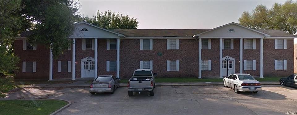 1st image of 707 Woodyard Dr