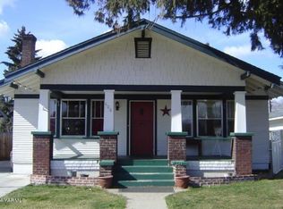 806 Pleasant Ave, Yakima, WA 98902