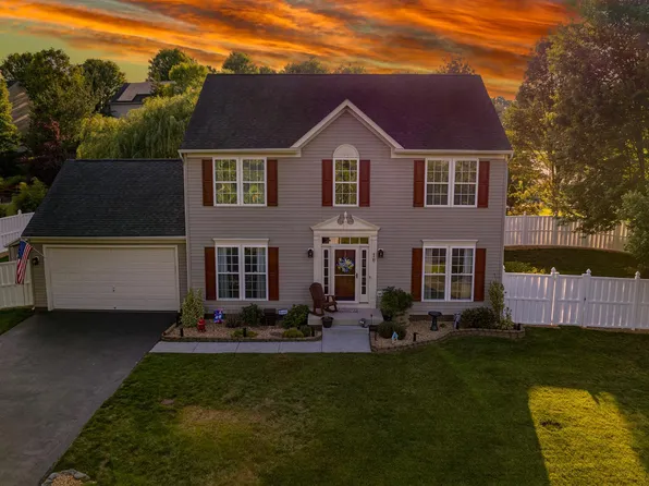 16 Monument Ct, Shepherdstown, WV 25443