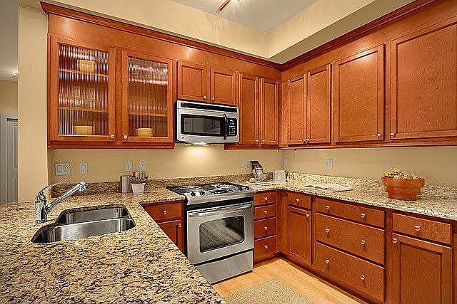 1st image of 7800 SE 27th St Unit 402