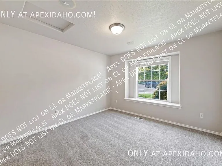 1899 W Apgar Creek Dr — Photo 15