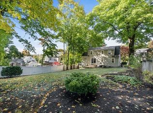 25 High St, Stoneham, MA 02180