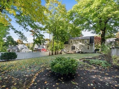 25 High St, Stoneham, MA, 02180