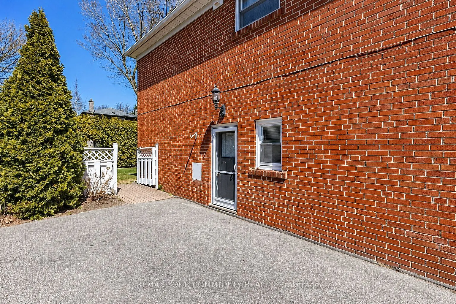 2 bed, $2,150 — Photo 2