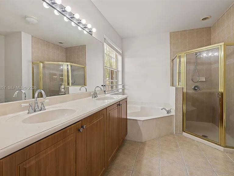 8401 SW 25th Ct #106 — Photo 28