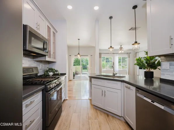 1368 Ashton Park Ln, Newbury Park, CA 91320