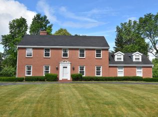 1785 Brojan Dr, Elm Grove, WI 53122