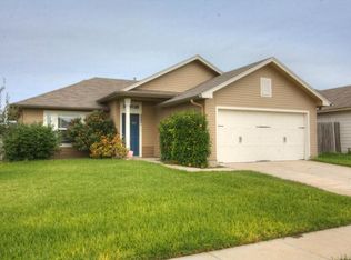 2221 Encino Dr, Corpus Christi, TX 78414