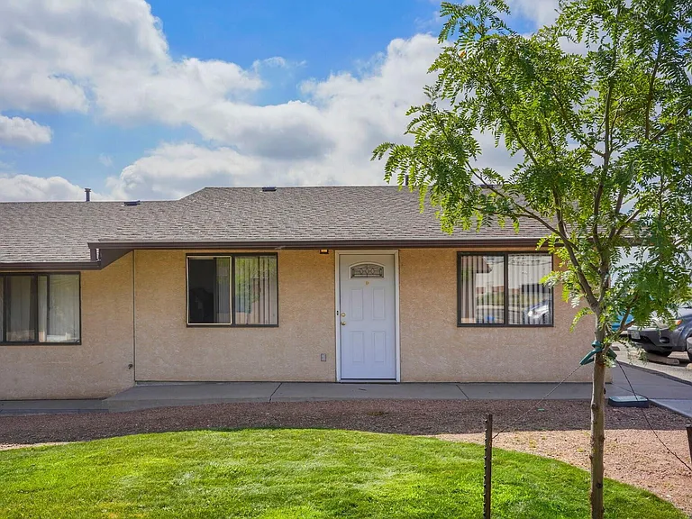 1016 E Mallon Dr #A — Photo 6