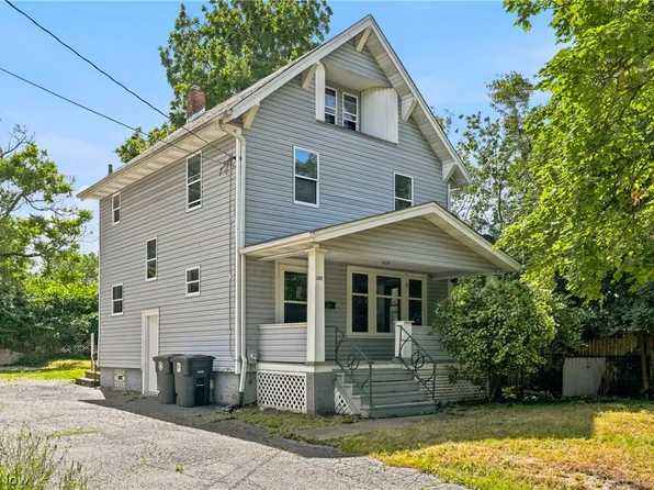 1309 Bellows St, Akron, OH 44301