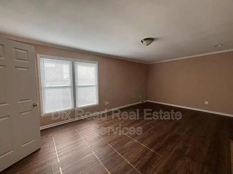 4107 Central Ave — Photo 14