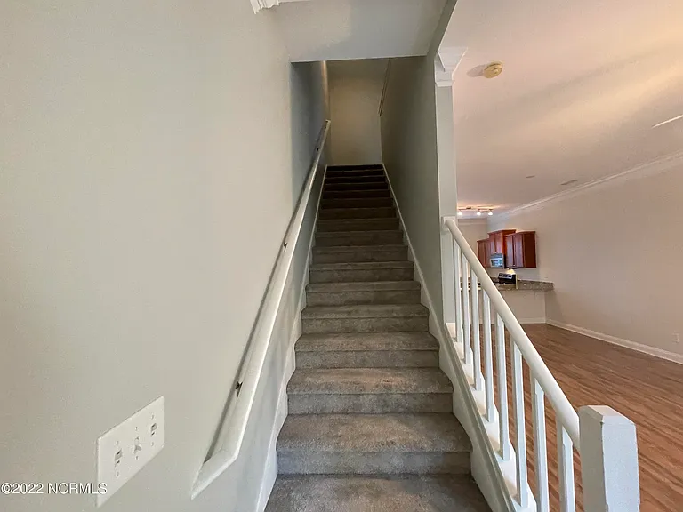 4804 Exton Park Loop — Photo 9