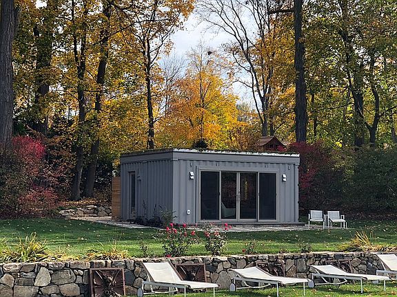 Pool house. Green roof. 
