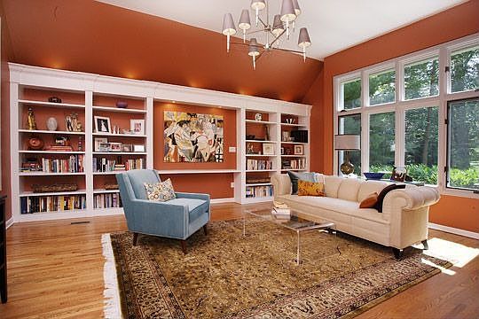 Living Room-hardwood floor, built-in shelves, 12 ft. tray ceiling, French door