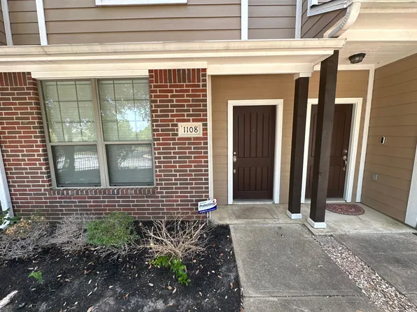 1000 Spring Loop, College Station, TX