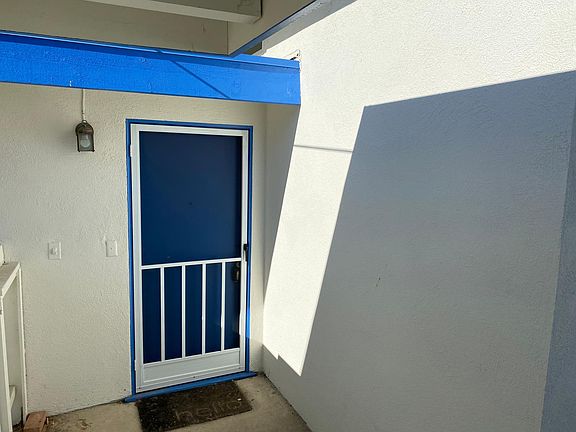 4th image of 496 Shady Dr