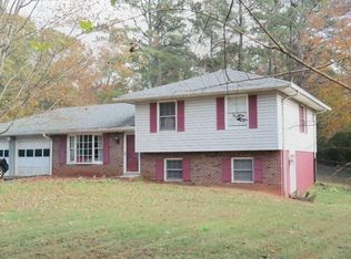 6295 Laurelwood Trl, Flowery Branch, GA 30542