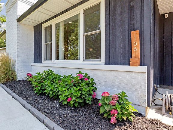 3rd image of 106 Greenway Dr