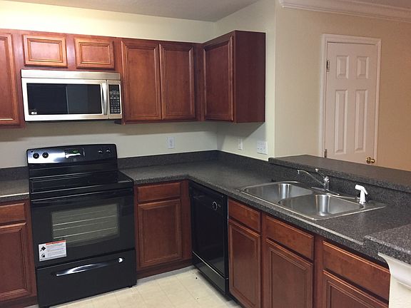 5th image of 14650 Water Locust Dr