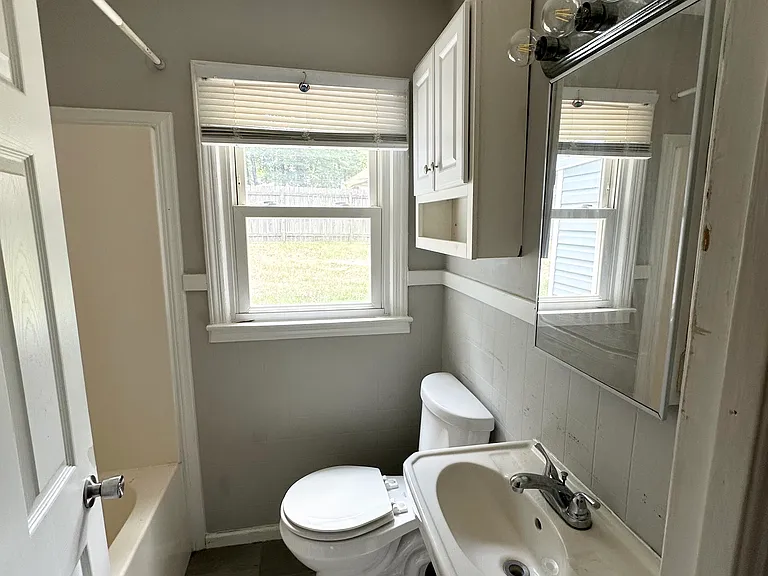 1160 S Riverview Dr — Photo 7