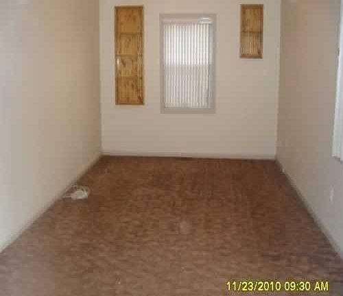 Bedroom (Downstairs)