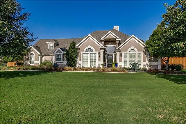 1st image of 220 Harrell Dr