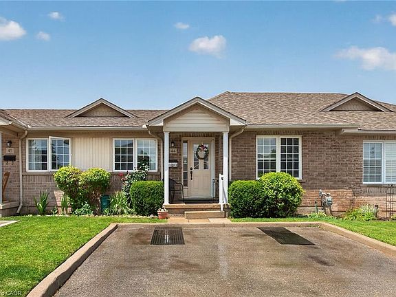 3rd image of 24 Kenyon Cres #44