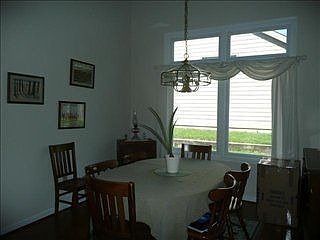 4th image of 2100 Fahey Dr