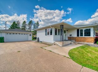 3313 2nd Ave E, Hibbing, MN 55746
