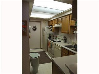 4th image of 2450 Hooverside Ln