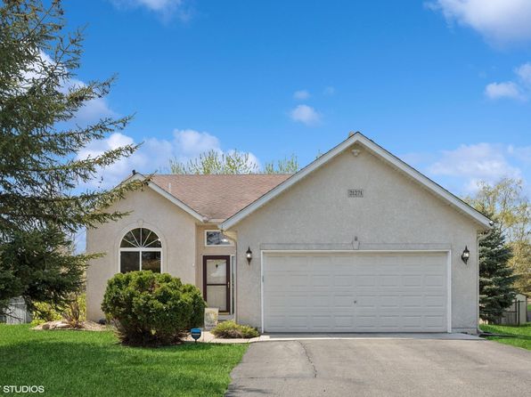 21271 Ilavista Way, Lakeville, MN 55044