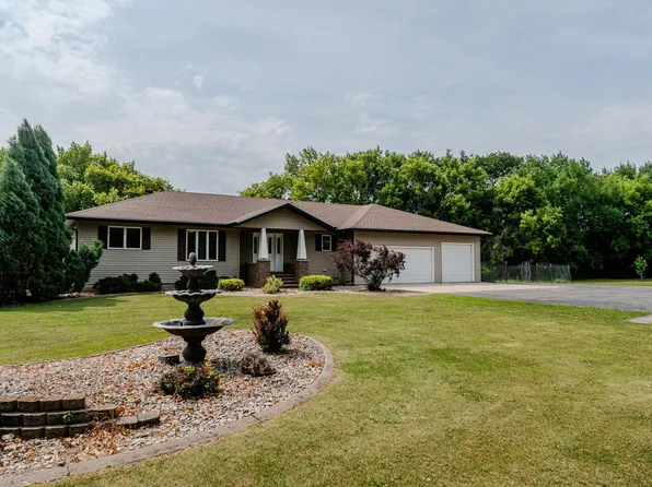 6409 County Road 17 S, Horace, ND 58047