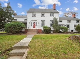 36 W Franklin Ave, Pequannock, NJ 07440