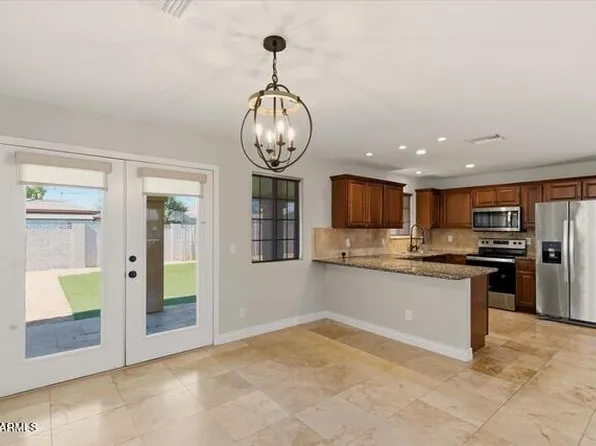 7327 E MCKINLEY Street, Scottsdale, AZ 85257