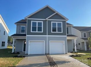 610 Smith St #B, Mooresville, NC 28115