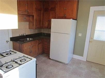 4th image of 1108 29th Ave NE