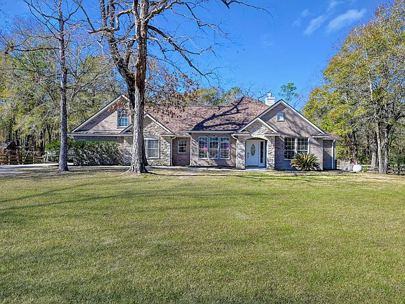 3rd image of 104 Fish Creek Ct
