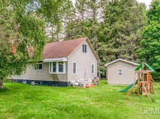 10794 T.65 Rd, Rapid River, MI 49878