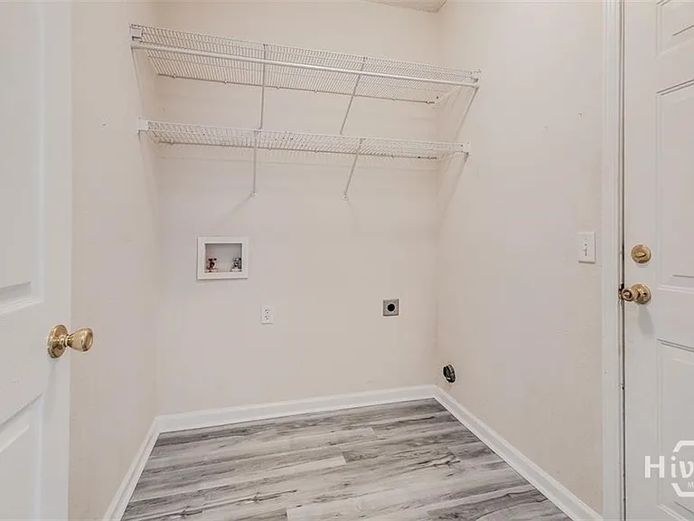 105 Archwood Dr — Photo 15