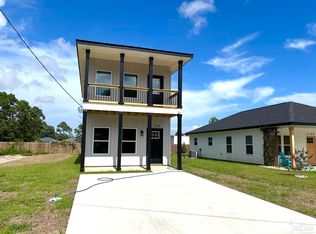 5106 Plateau Rd, Pensacola, FL 32507