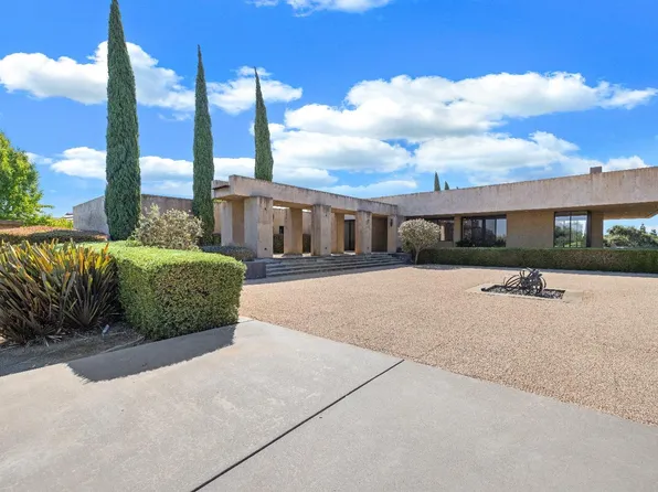 10715 Amerine Ln, Oakdale, CA 95361