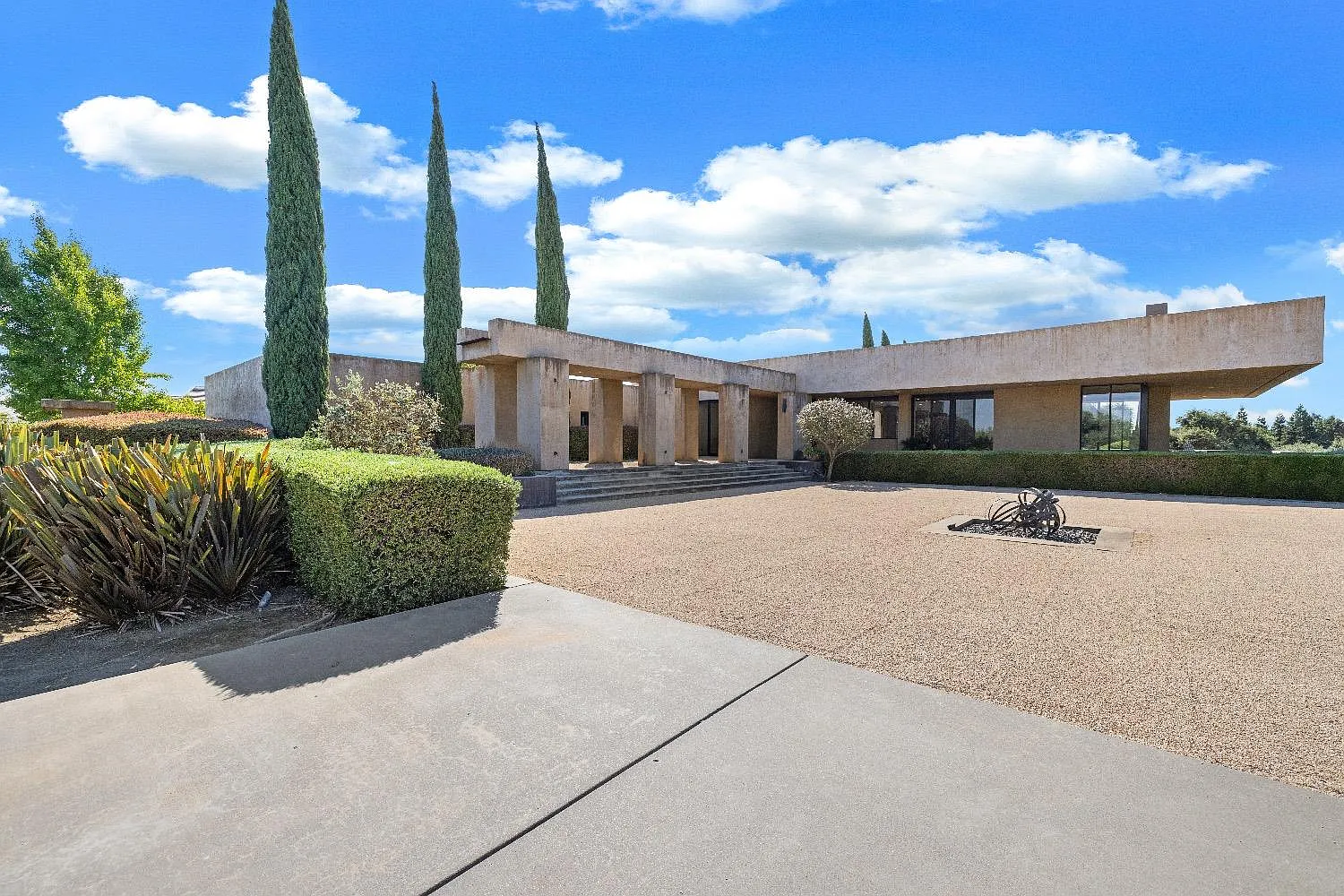 10715 Amerine Ln photo 1
