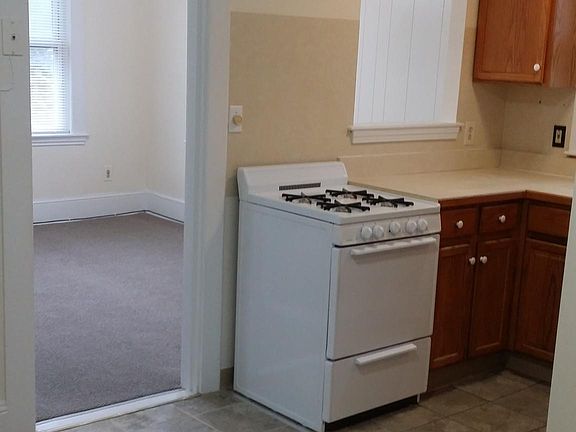 2nd image of 8 N Central St #4