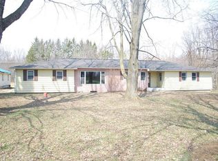 1115 140th Ave, Wayland, MI 49348